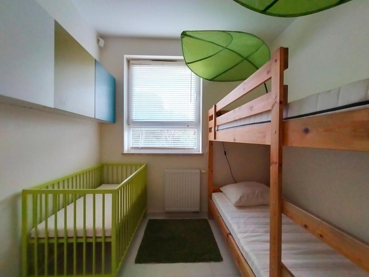 Apartament Rodzinny Family Garden Ястшембя-Гура Екстер'єр фото